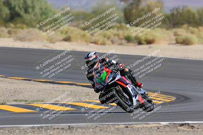 media/Oct-08-2022-SoCal Trackdays (Sat) [[1fc3beec89]]/Turn 10 (945am)/